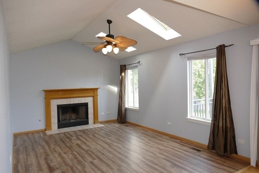 2551 Smithfield Ln - Photo 4 of 25
