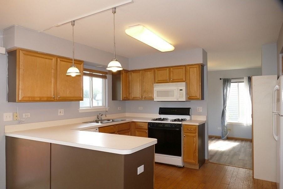 2551 Smithfield Ln - Photo 5 of 25