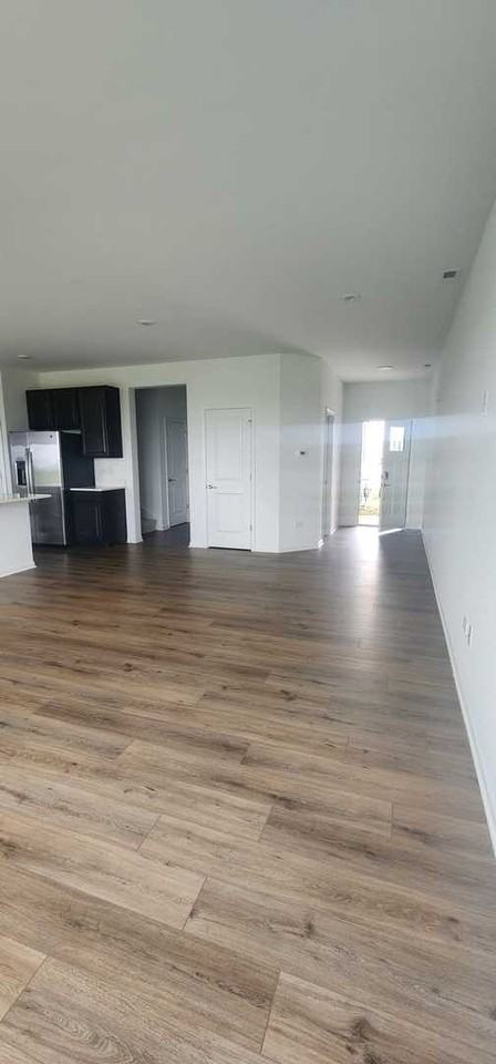 25704 W Wakefield Dr - Photo 5 of 5