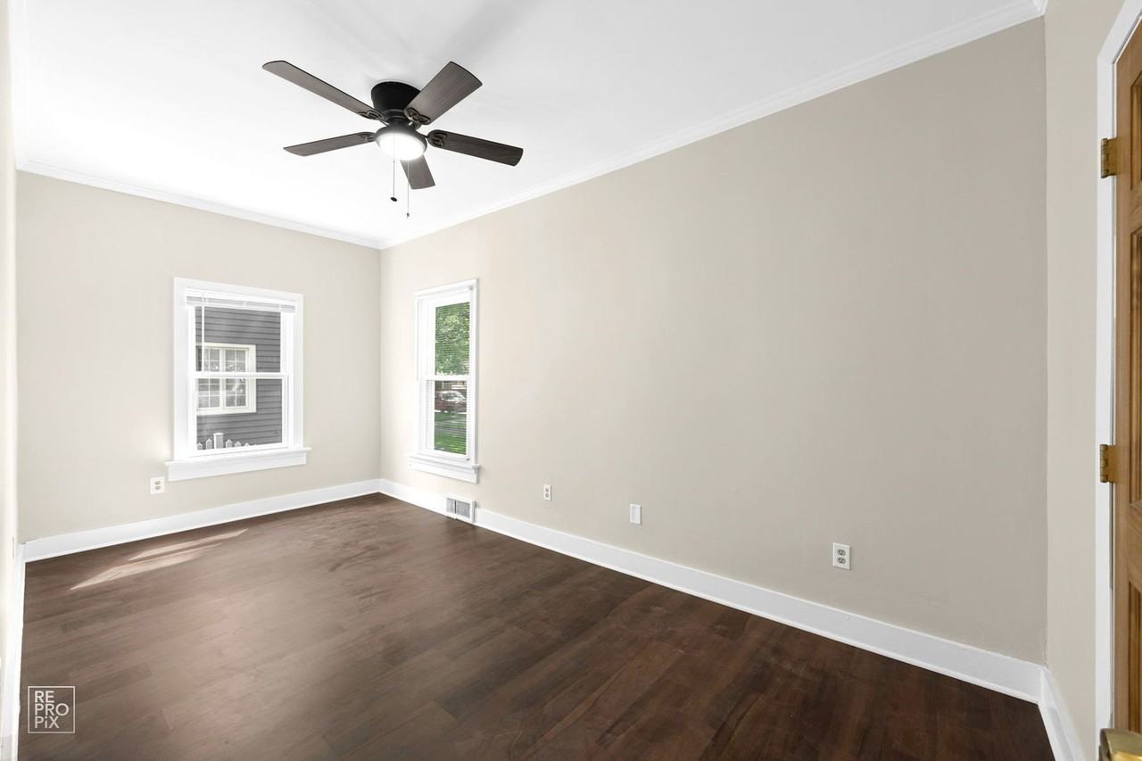 714 E Jackson St #1 - Photo 5 of 9