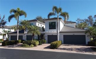 featured image of 2444 Ravenna Blvd #202