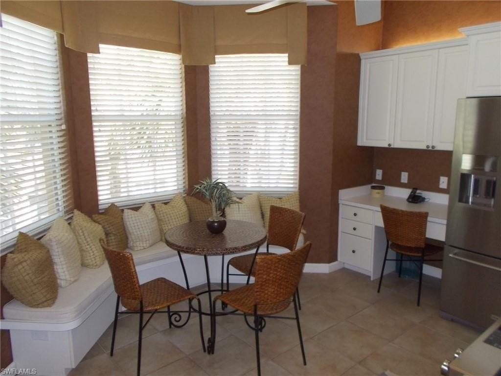 2444 Ravenna Blvd #202 - Photo 5 of 12