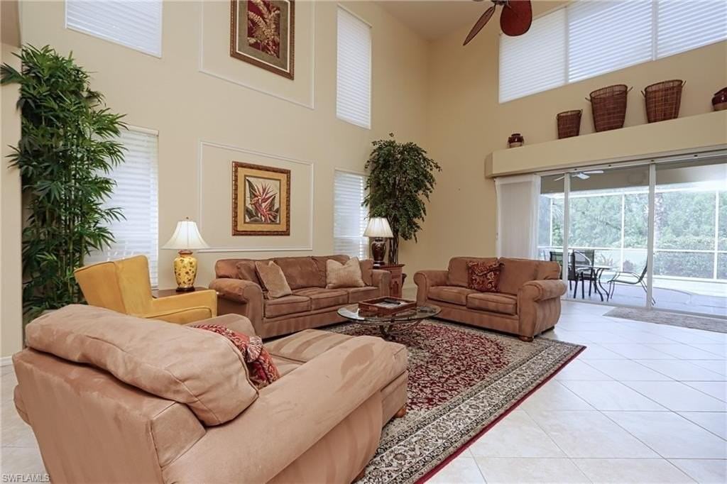5815 Persimmon Way - Photo 2 of 24