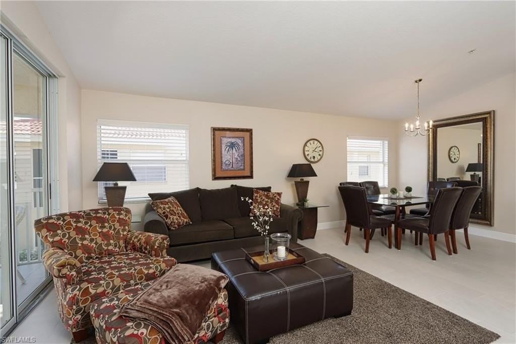 6544 Huntington Lakes Cir #9-204 - Photo 6 of 31