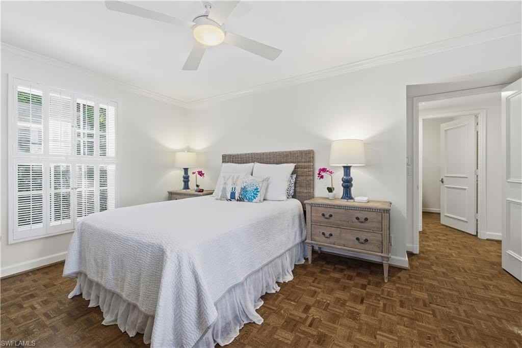 2700 Lantern Ln - Photo 7 of 49