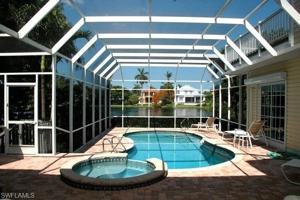 featured image of 590 E Lake Dr
