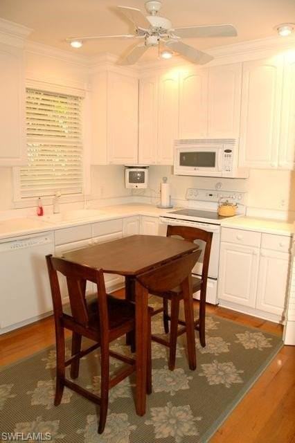 590 E Lake Dr - Photo 7 of 11
