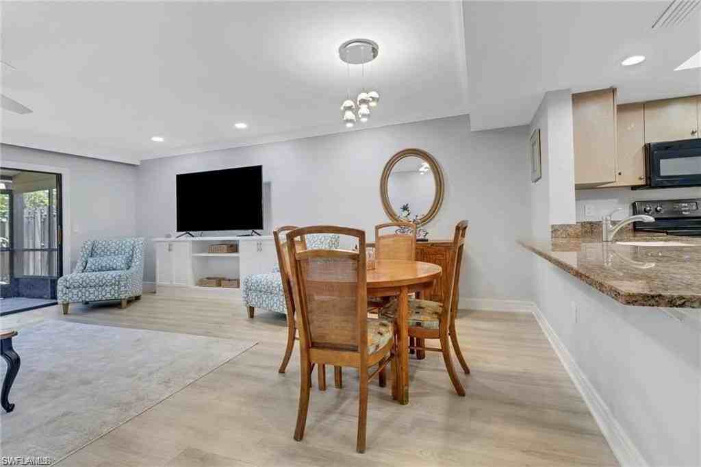 790 Meadowland Dr #29-2 - Photo 6 of 23