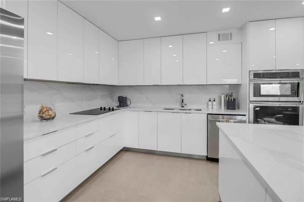 5964 Pelican Bay Blvd #434 - Photo 3 of 29