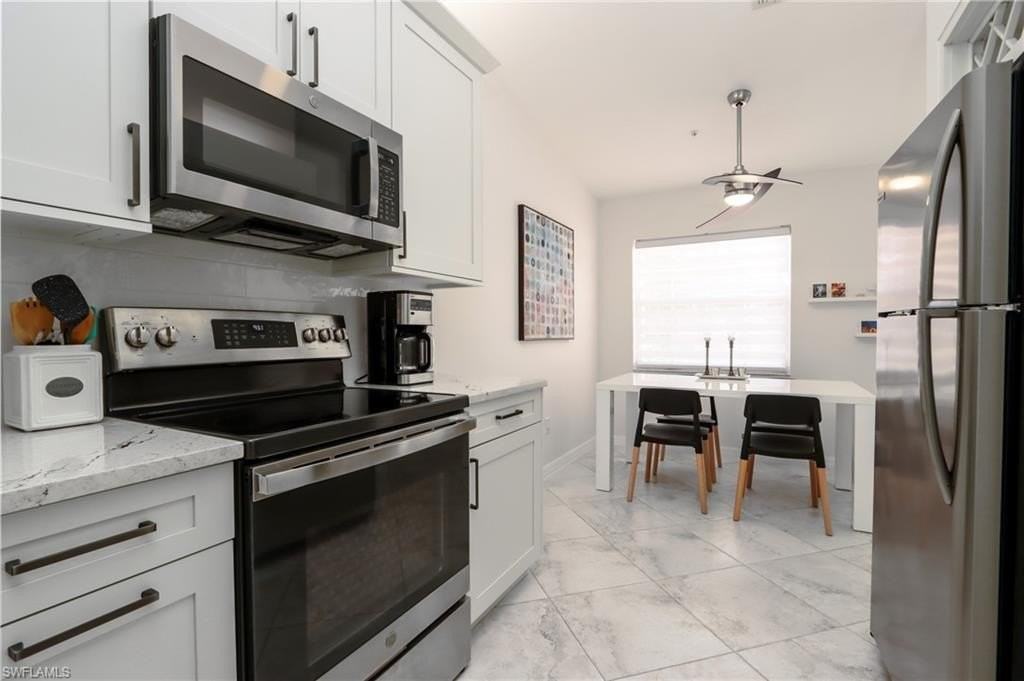 2585 Old Groves Rd #L203 - Photo 6 of 21