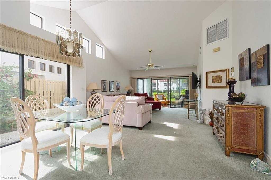 549 Beachwalk Cir - Photo 4 of 22