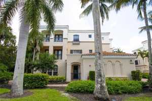 featured image of 2868 Tiburon Blvd E #102