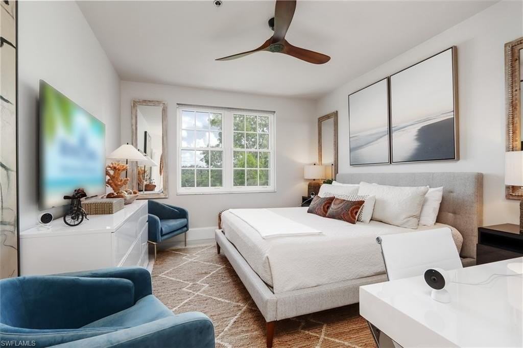 365 5th Ave S #307 - Photo 4 of 19