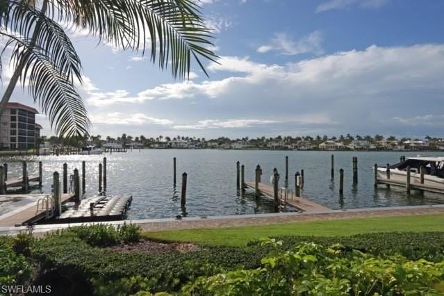 2850 Gulf Shore Blvd N #102 - Photo 2 of 25
