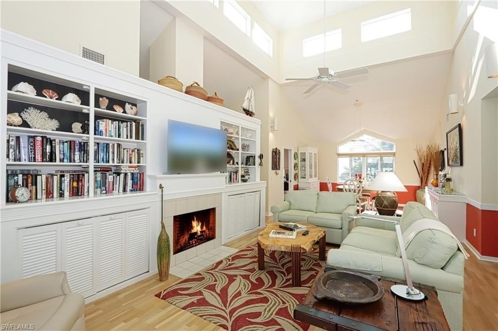 640 2nd St S #2 - Photo 2 of 23