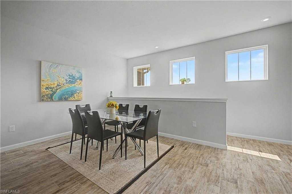 4713 Arboretum Cir #202 - Photo 4 of 31