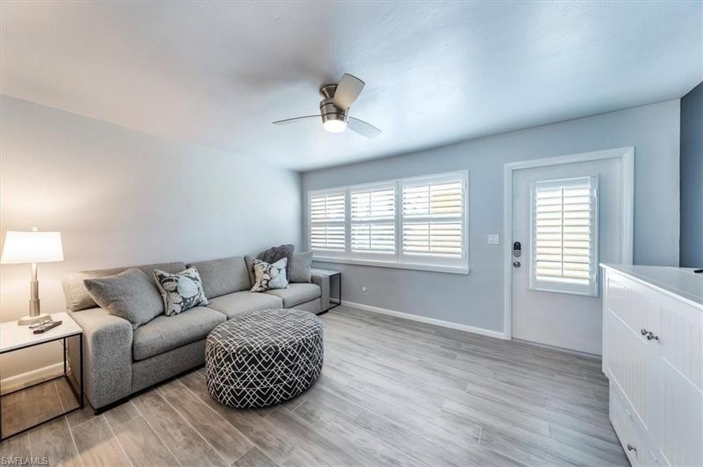 209 8th Ave S #209B - Photo 5 of 12