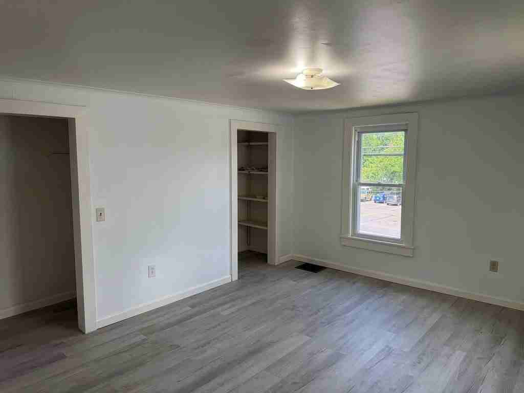 102 East Ave - Photo 2 of 11
