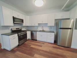 featured image of 916 Hope St #404