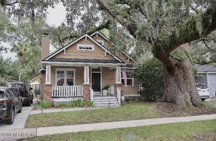 1592 Glendale St - Photo 2 of 40