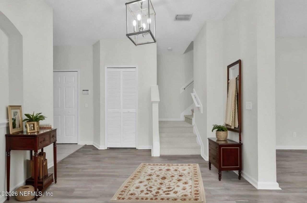 1745 Forest Lake Cir W #2 - Photo 4 of 26