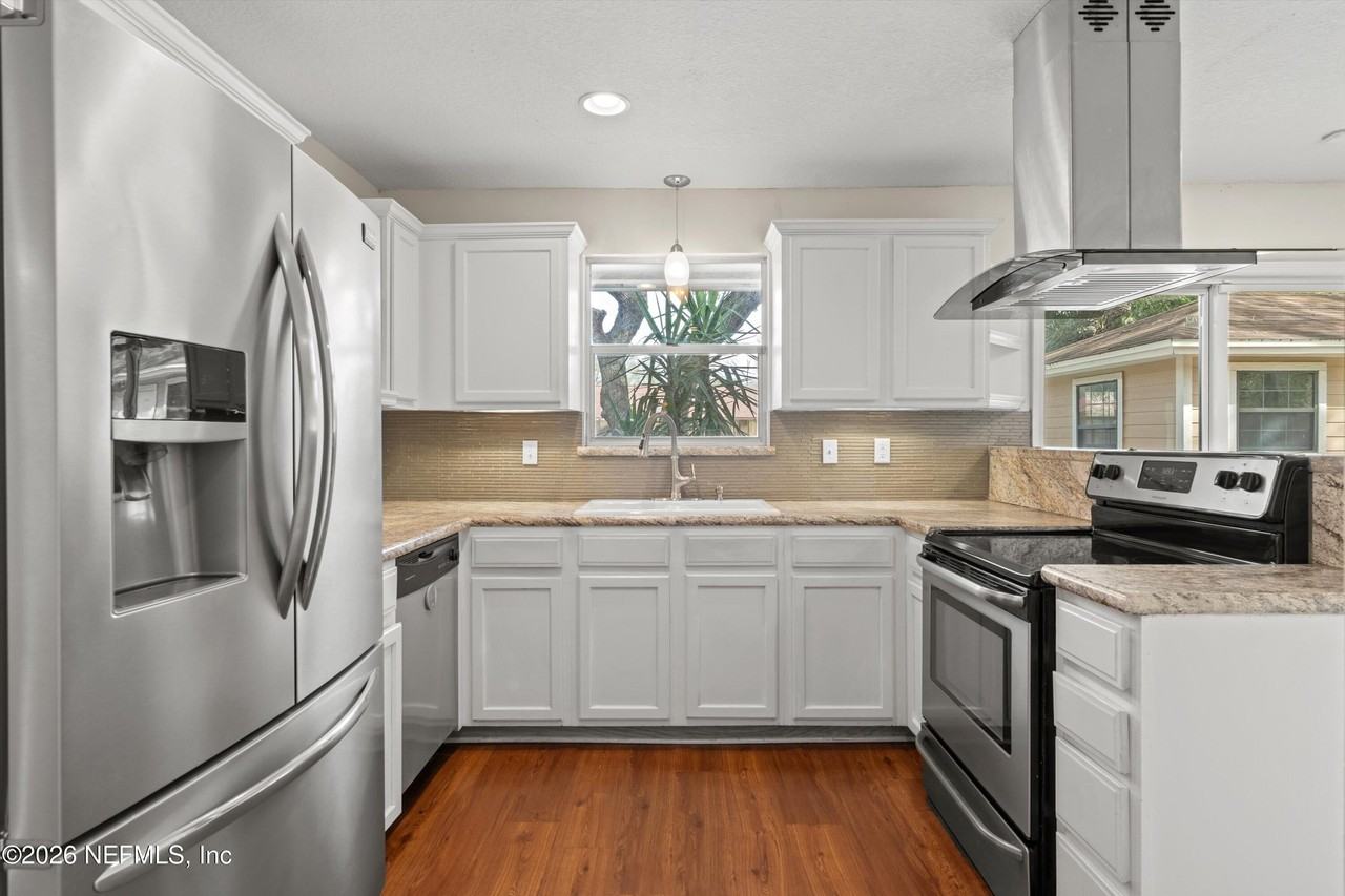 2619 Grafton Dr - Photo 5 of 10