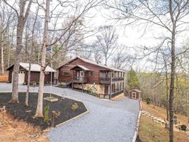 featured image of 54 Henderson Ln