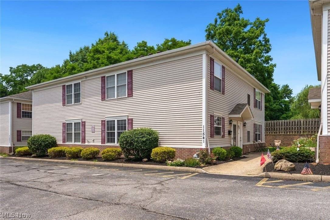11531 Riverview Ct #13 - Photo 3 of 27