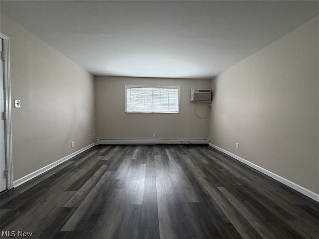 432 Mathews Rd - Photo 2 of 8