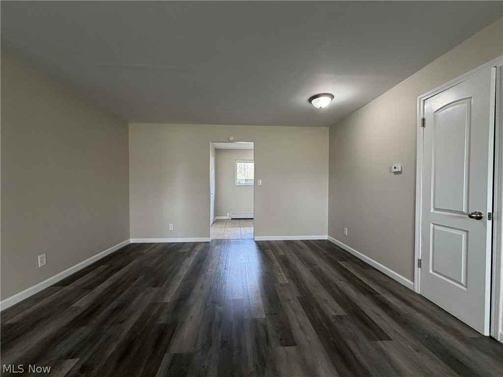 432 Mathews Rd - Photo 4 of 8