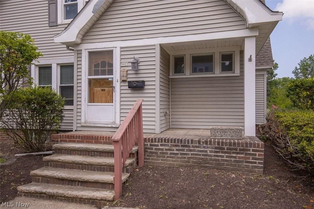 912 Cambridge Rd #B - Photo 3 of 34