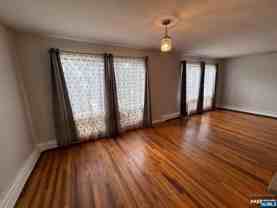 1038 Kingsland Ln - Photo 1 of 1