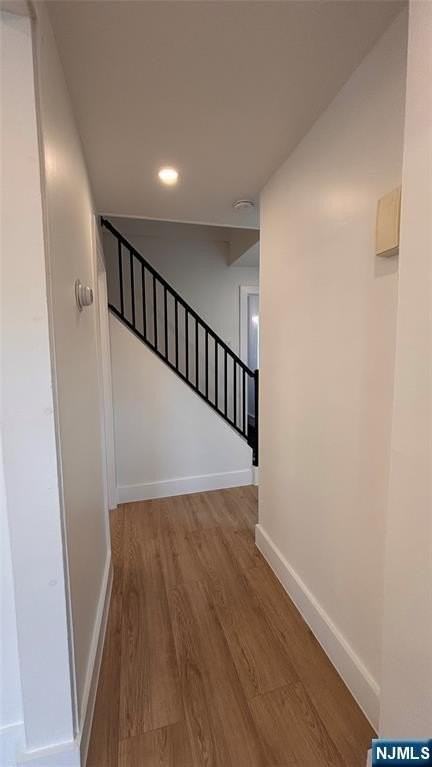 266 Tenafly Rd - Photo 7 of 9