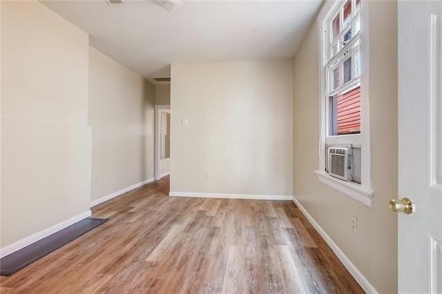 2614 Upperline St - Photo 4 of 13