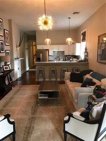 1124 Aline St #2B - Photo 2 of 11