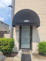 featured image of 1501 Hickory Ave #AB