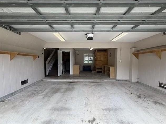 130 Northshore Cir #B - Photo 3 of 19