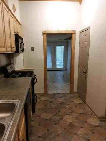 7736 Sycamore St - Photo 3 of 10