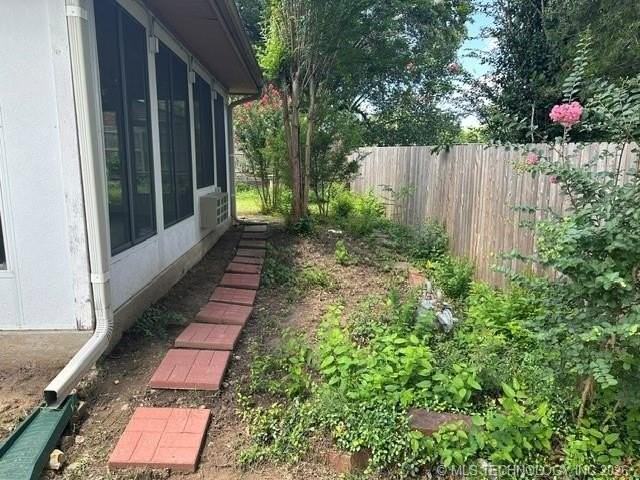 6365 S 85th East Ave - Photo 5 of 32
