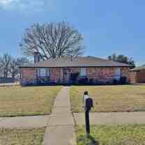 1122 Pyramid Dr - Photo 1 of 1