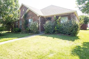 1407 Hazelwood Dr - Photo 1 of 1