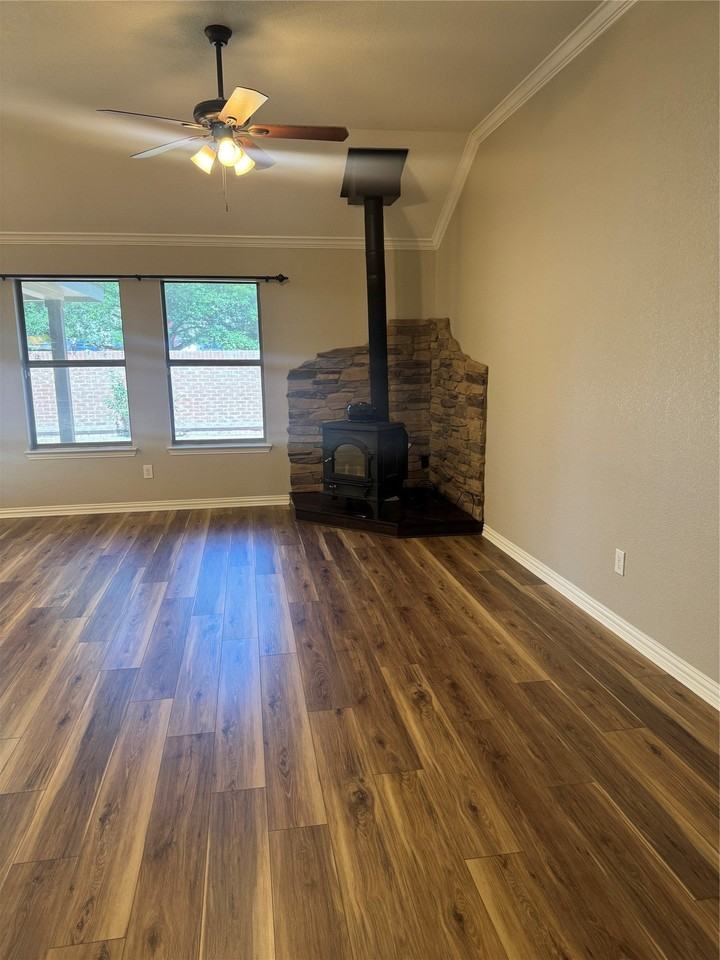 111 Valley Ranch Ct - Photo 5 of 18