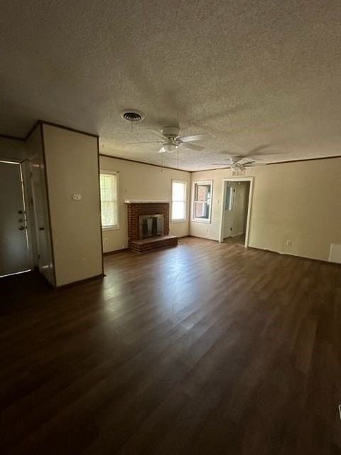 934 Ballinger St - Photo 3 of 16