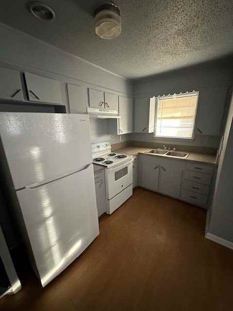 332 Waters St - Photo 3 of 8