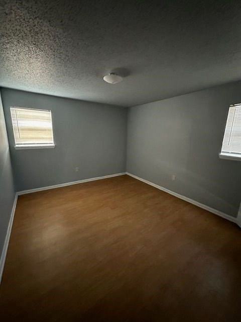 332 Waters St - Photo 6 of 8