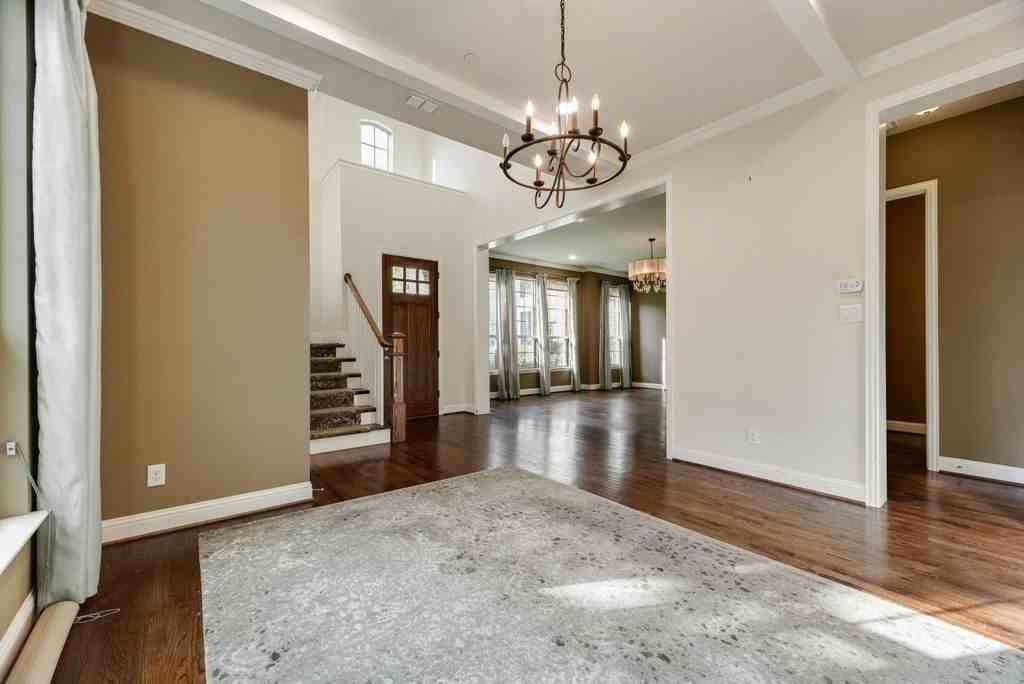 2518 Bill Moses Pkwy - Photo 7 of 20