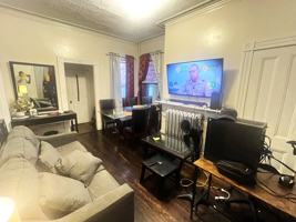 featured image of 223 Lexington St #1