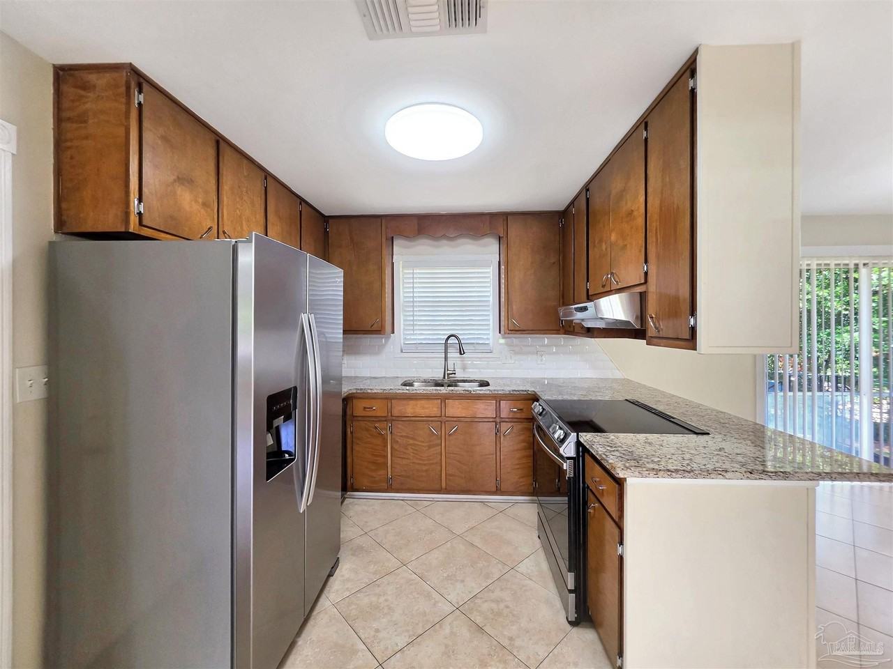 4547 Marseille Dr - Photo 5 of 23