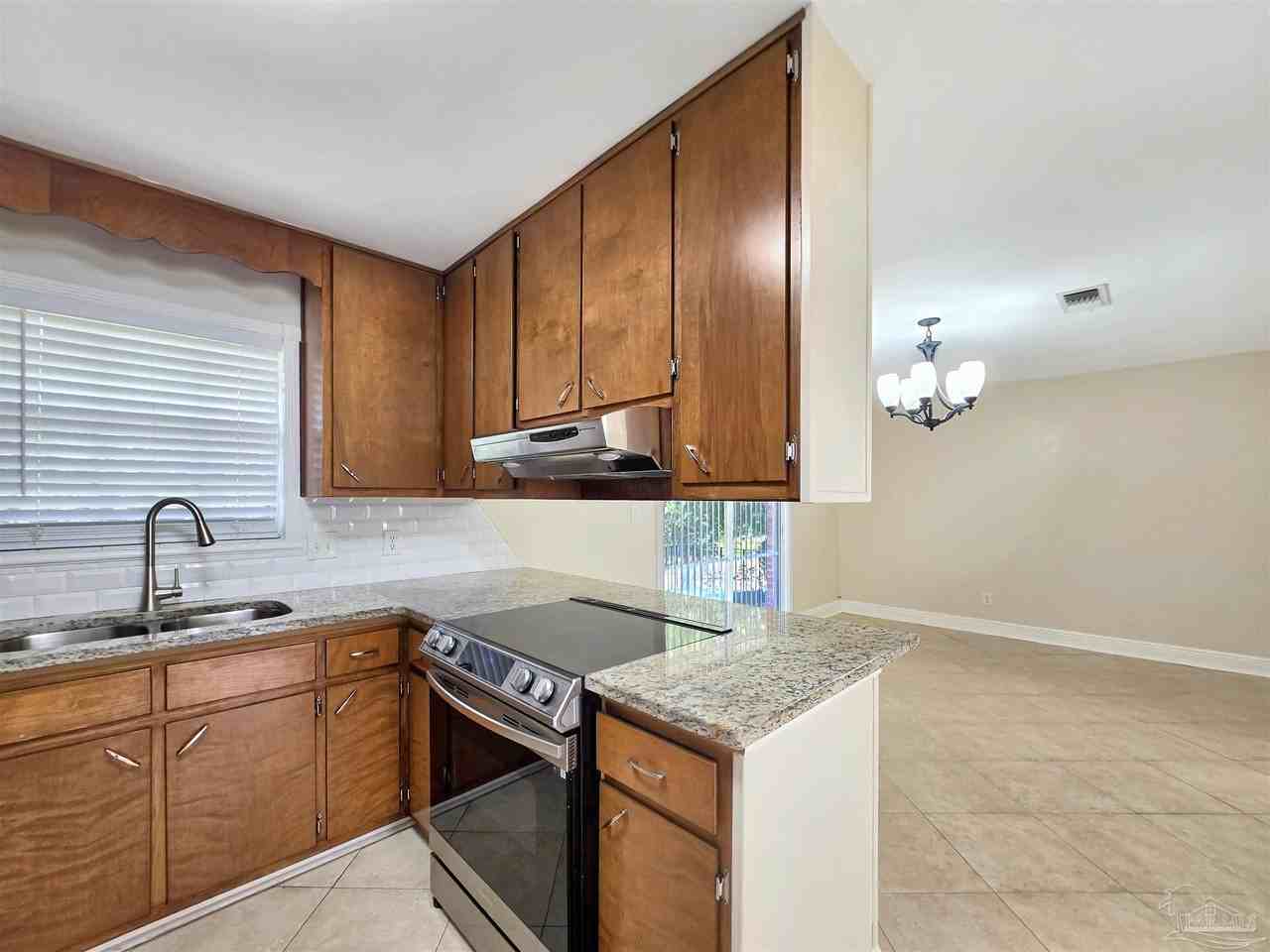 4547 Marseille Dr - Photo 6 of 23