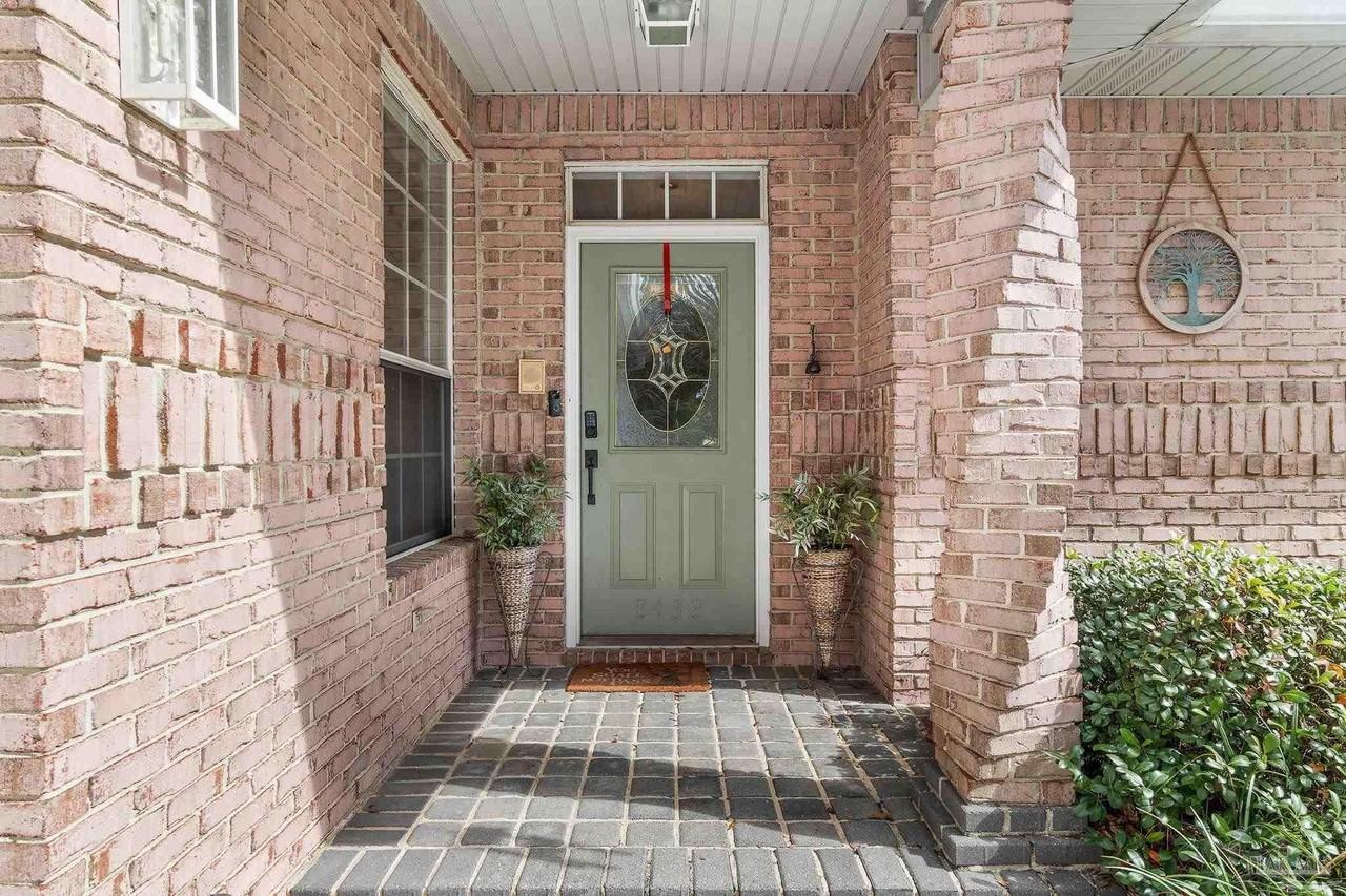8432 Millstream Dr - Photo 3 of 48